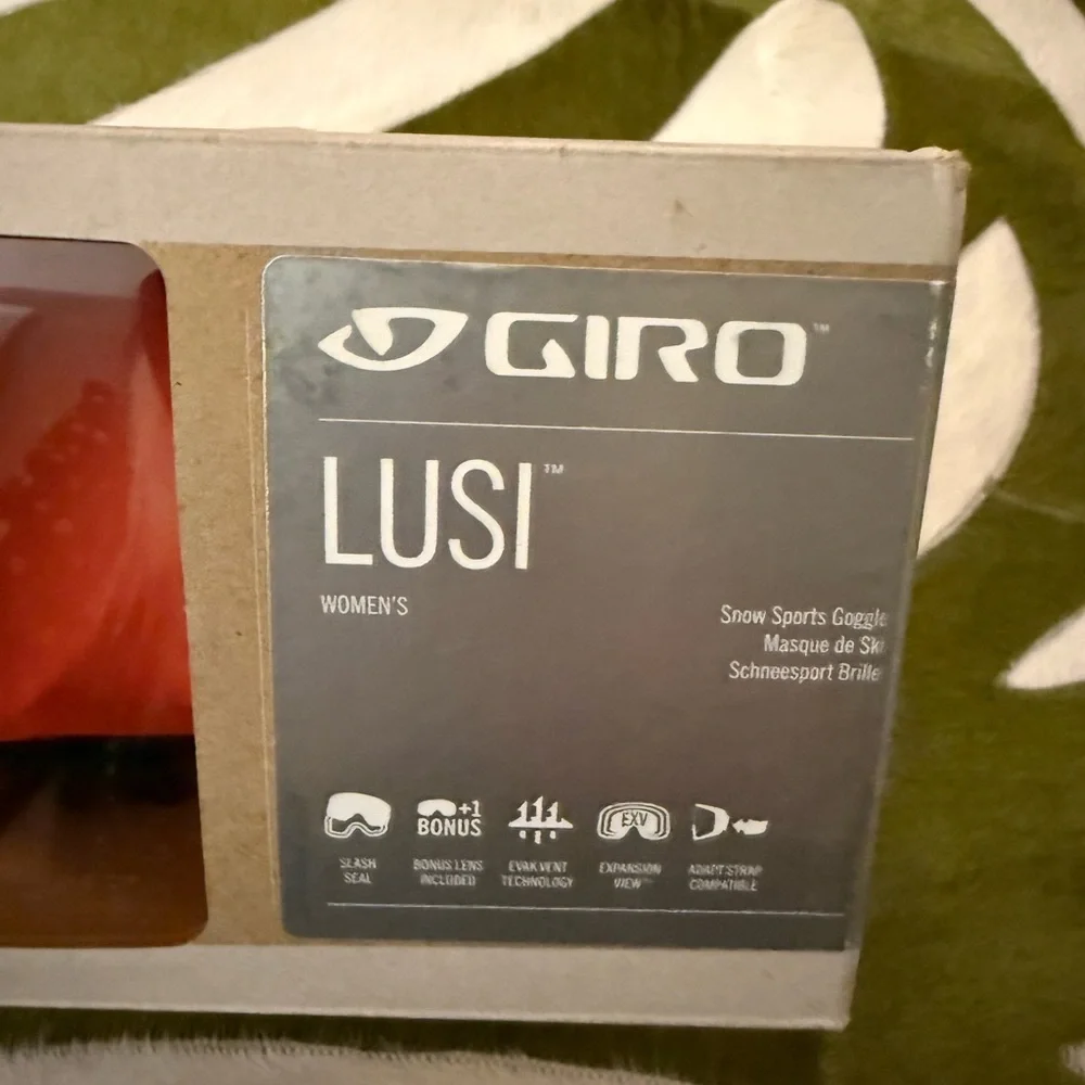 Giro Lusi Goggles with Rainbow Lens